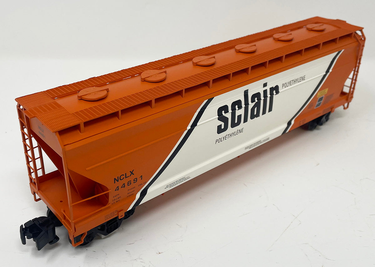 SSA2204 4650 Cuft 3 Bay ACF Cov Hopper - NCLX Sclair