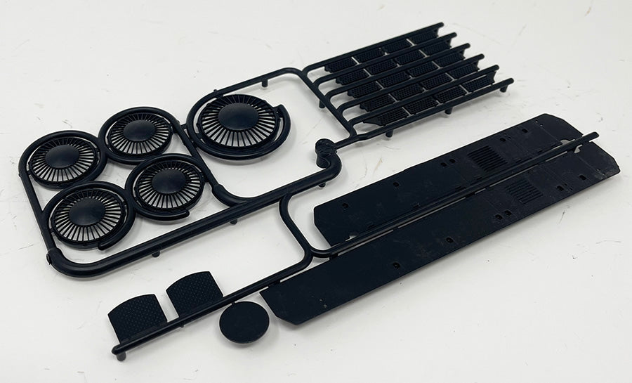 RED GP9 Outer Fan Sprue - Black