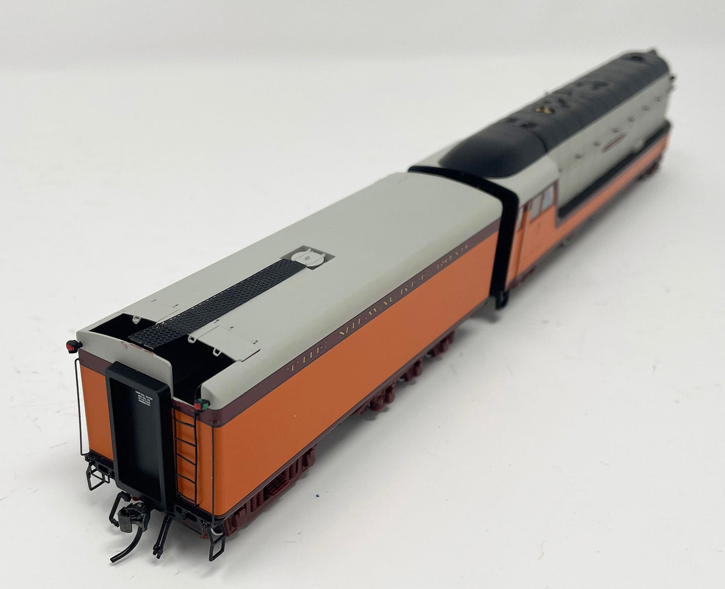 FVM HO 4-4-2 Hiawatha #1 Milwaukee Road