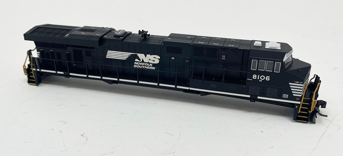 FVM N ES44AC Shell Undec -NS Norfolk Southern #8106