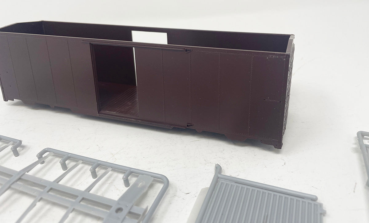 SSA461 S Scale 40' AAR Boxcar Kit - Square Corner Post - Undec
