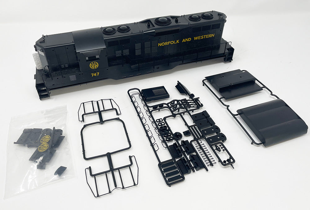 RED GP9 Shell - N&W #747 Partial Assembly