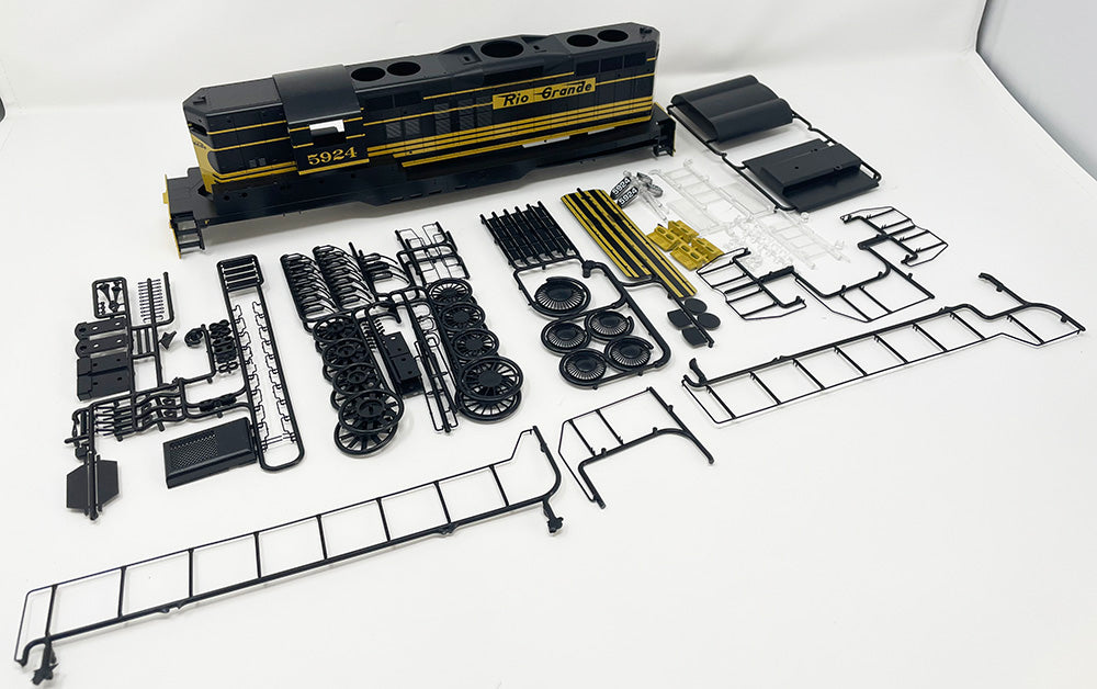 RED GP9 Shell - D&RGW #5924 Ptd Kit