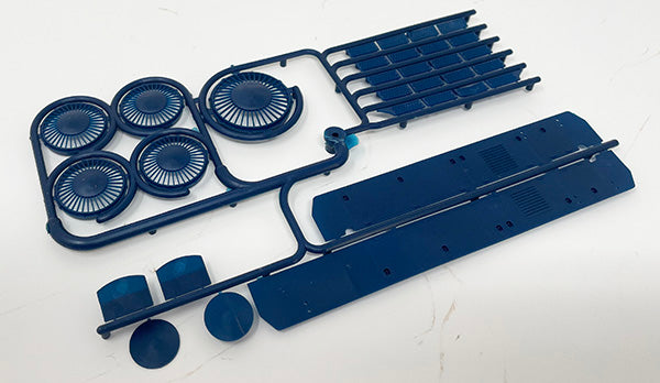 RED GP9 Outer Fan Sprue - Blue