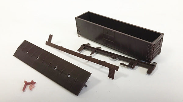 N Kit - X-29 Boxcar/ Dreadnaught End w/ 3 Panel Door