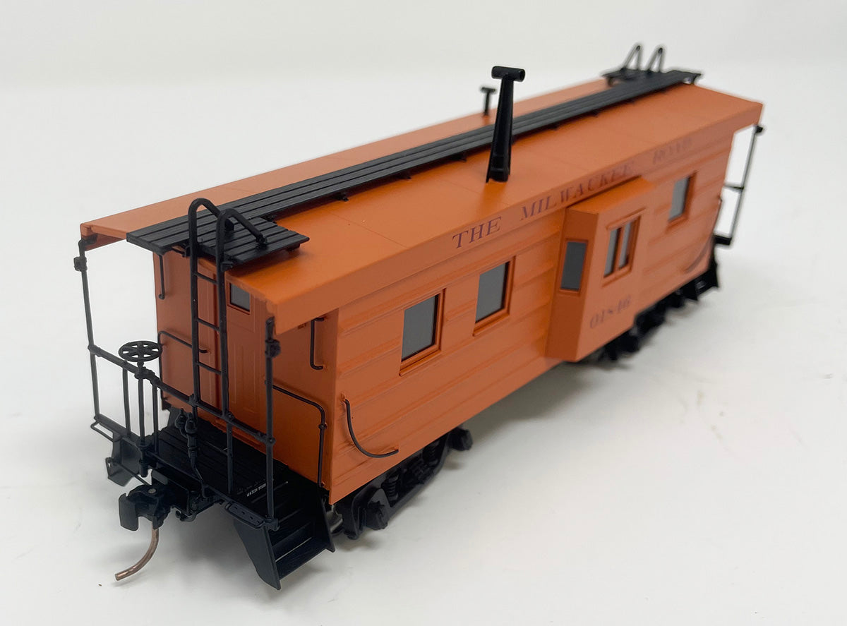 RRM01846 Milw Rd Rib Side Caboose - Early #01846