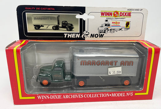 SOE Truck S Scale Margaret Ann Die Cast Tractor/Trailer